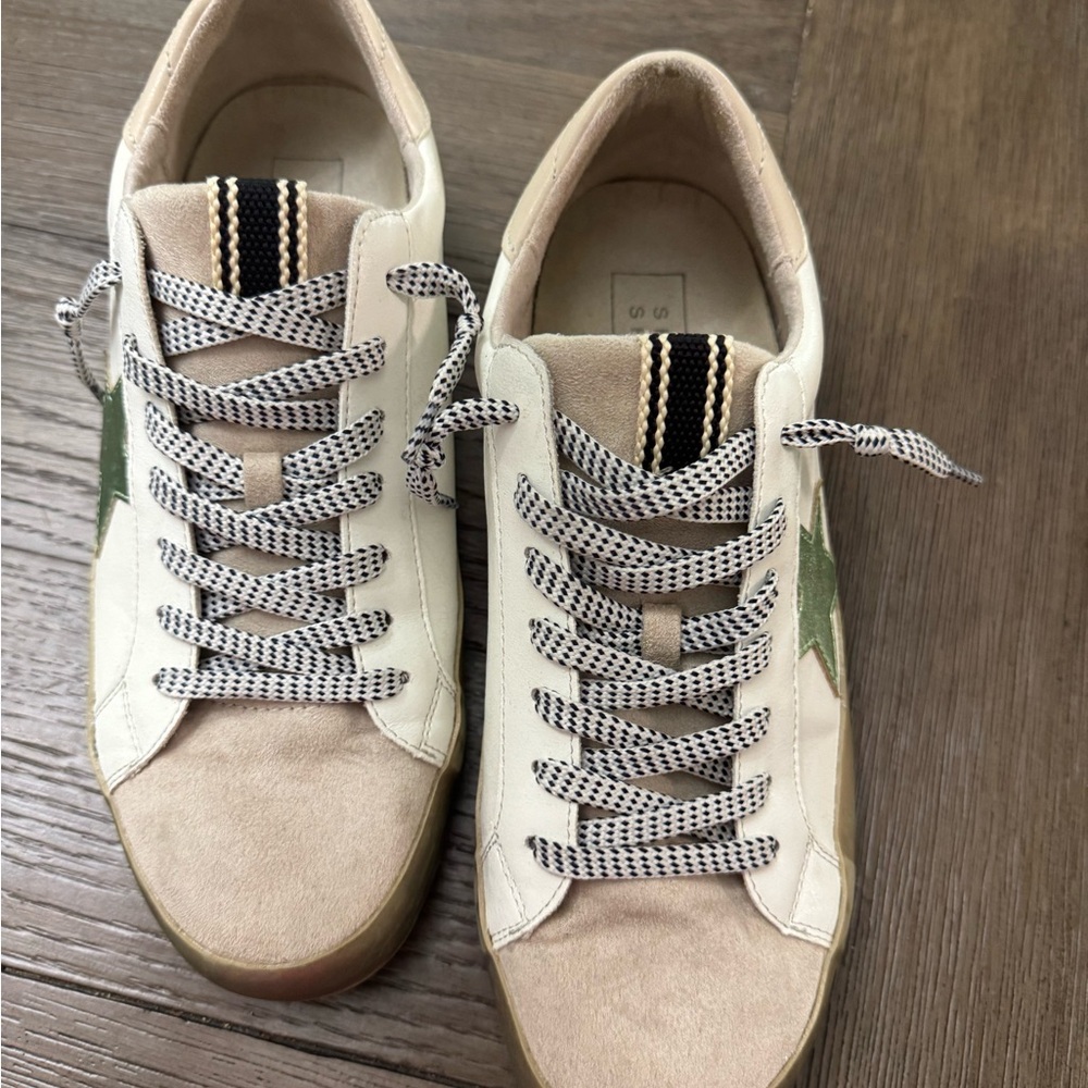 ShuShop Beige and Cream Green Sneakers